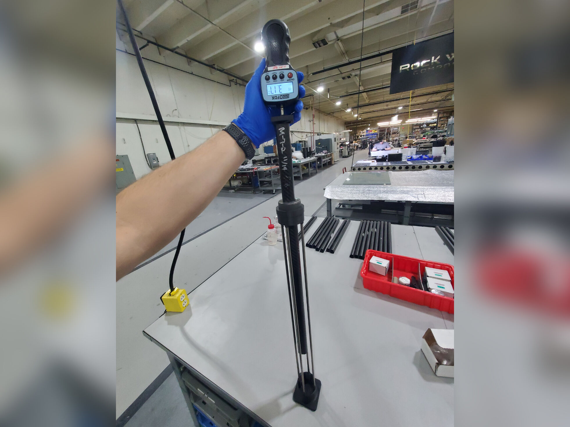 Metal detector extendable carbon fiber tubing - testing