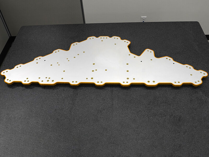 Spacecraft bus, shaped radiator panel (embedded heat pipes) Spacecraft bus, shaped radiator panel with embedded heat pipes